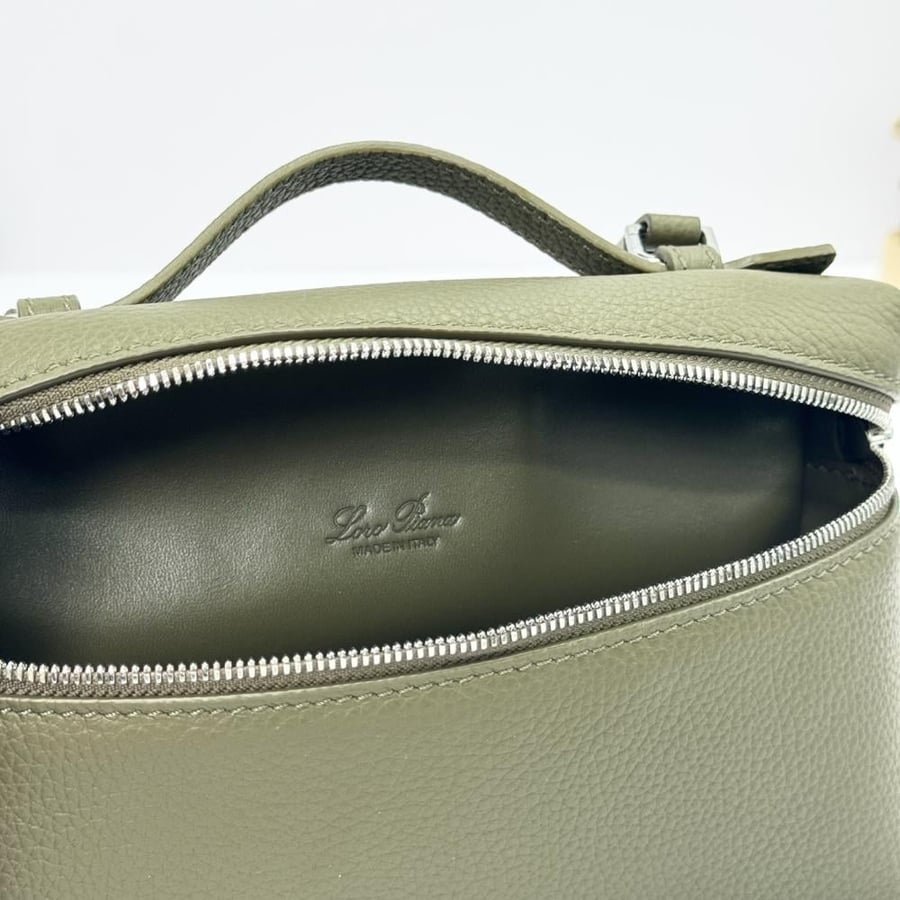 Loro Piana Extra Pocket L19 Vanity Case Collection
