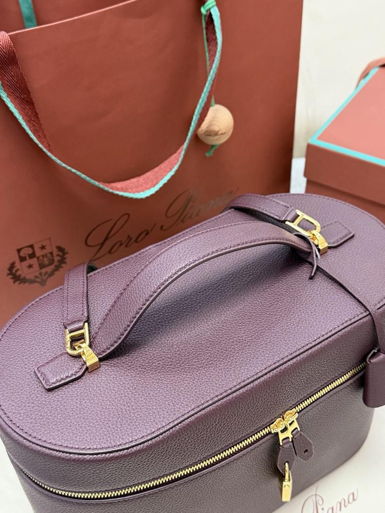 Loro Piana Large Vanity Case in Grained Leather