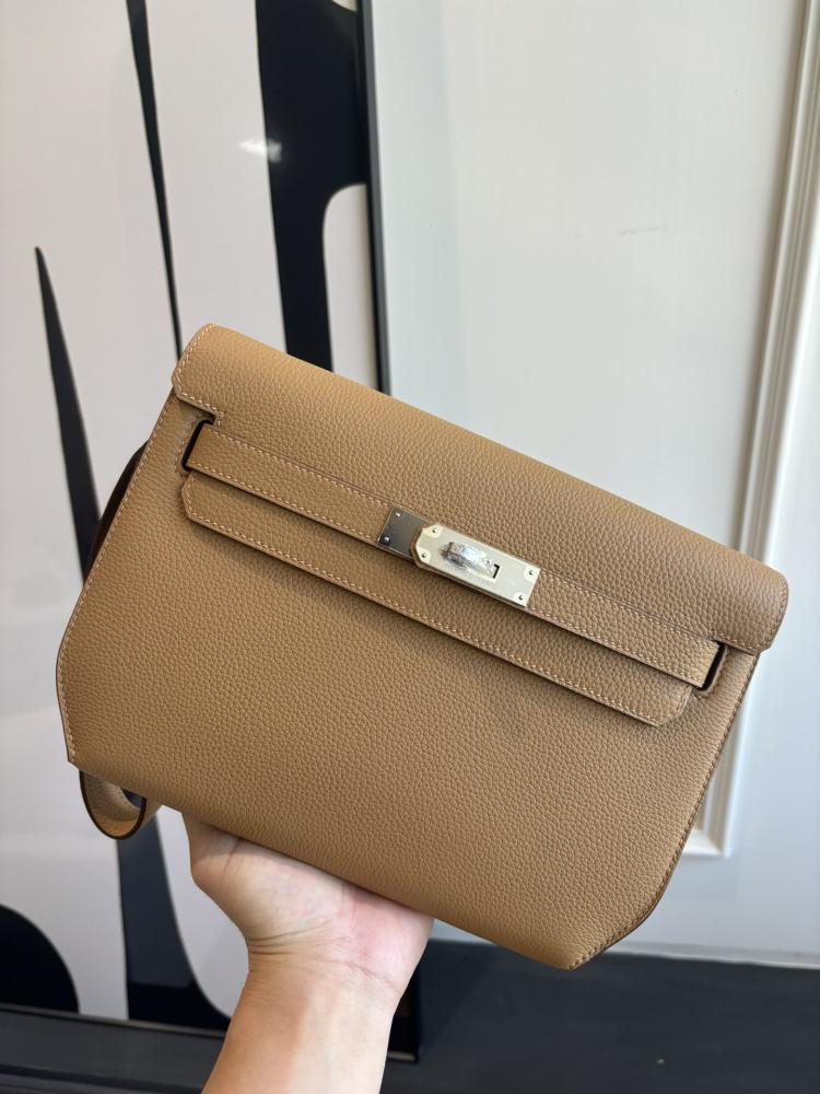 Hermes Kelly Dépêches 25 Pouch (Leather)