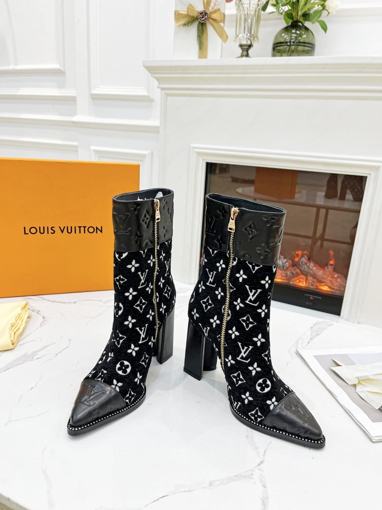بوت لوي فيتون شمواه اسود قصير بسحاب كعب 5