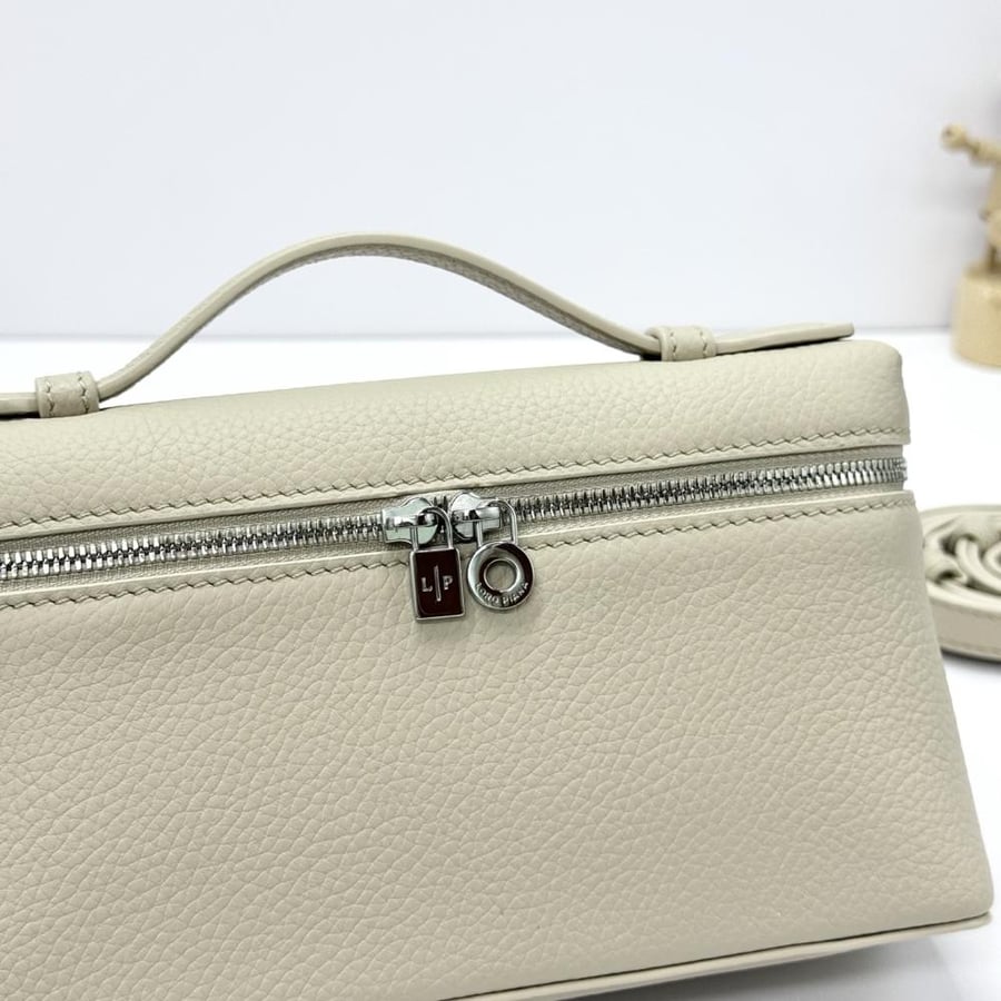 Loro Piana Extra Pocket L19 Vanity Case Collection