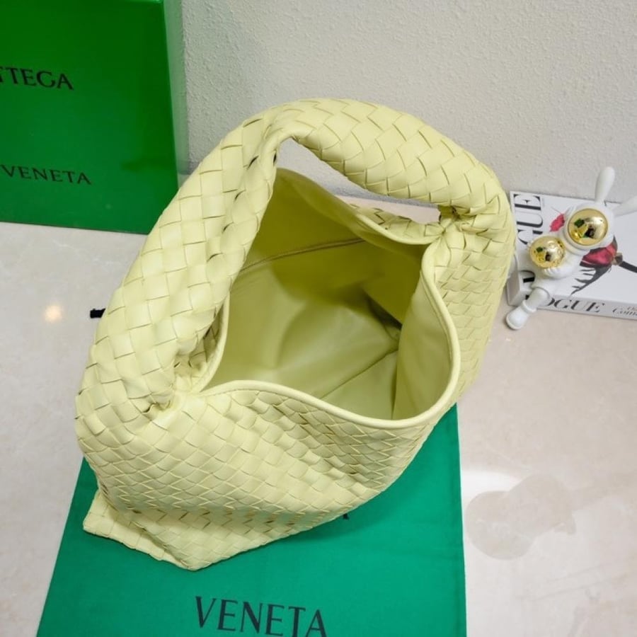 BV New Large Hop Bag 54cm