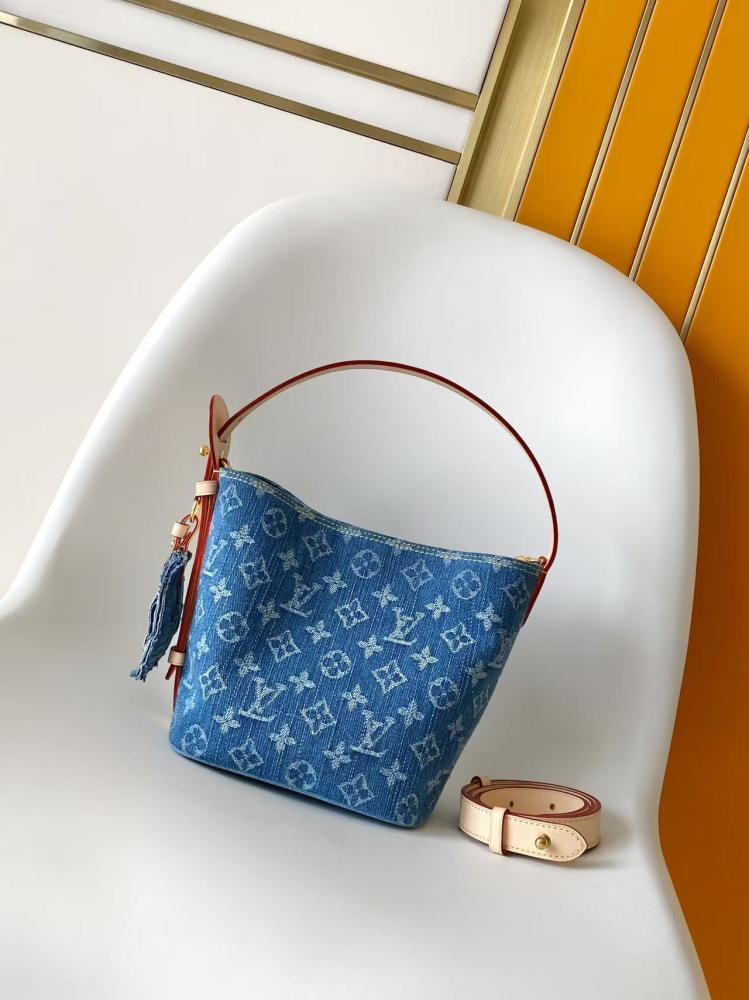 LV Bucket Bag Monogram Jacquard 18cm