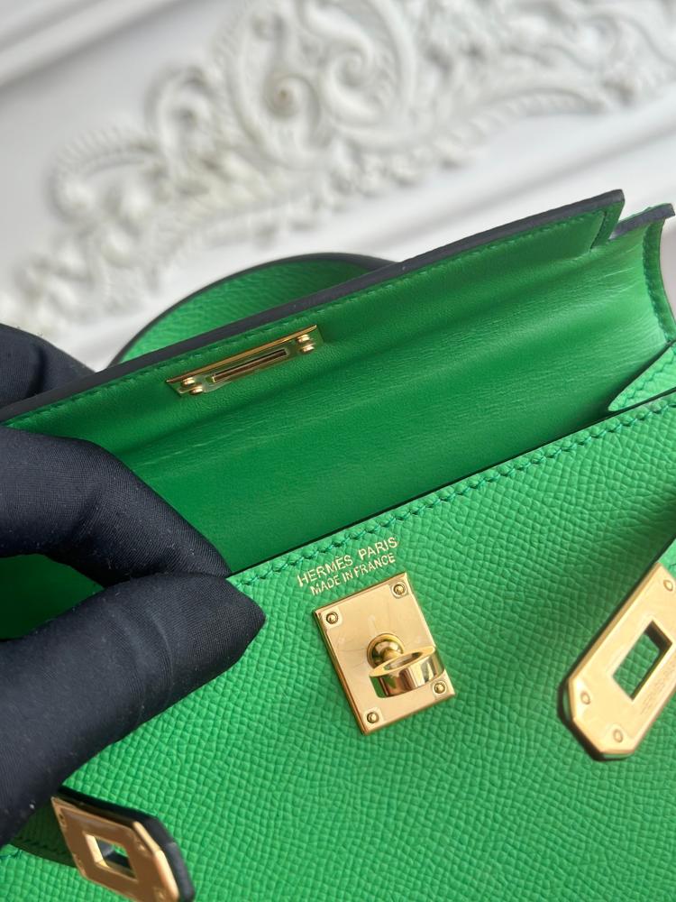 Hermes Mini Kelly II Bag 19cm - Bright Green / Gold Hardware
