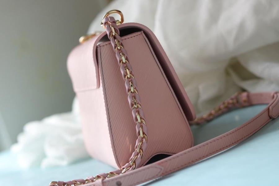 LV Twist Braided Chain 23cm