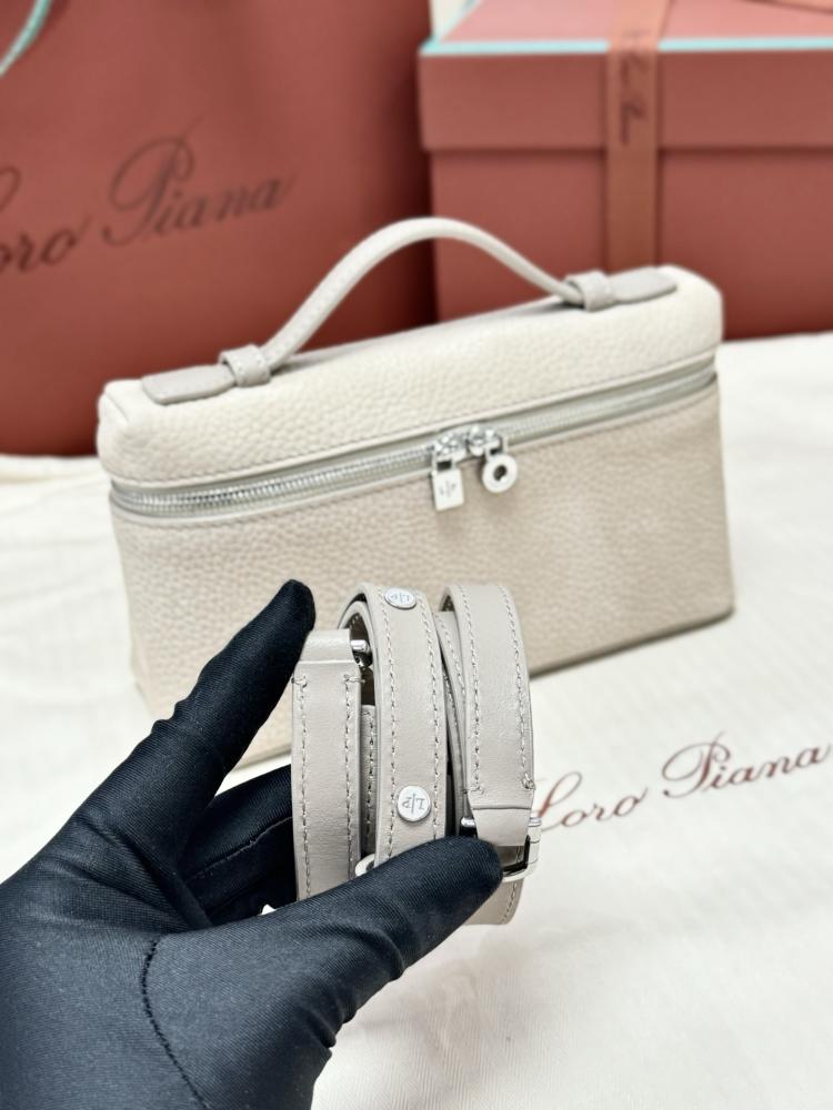 Loro Piana Extra Pocket L19 Vanity Case Collection
