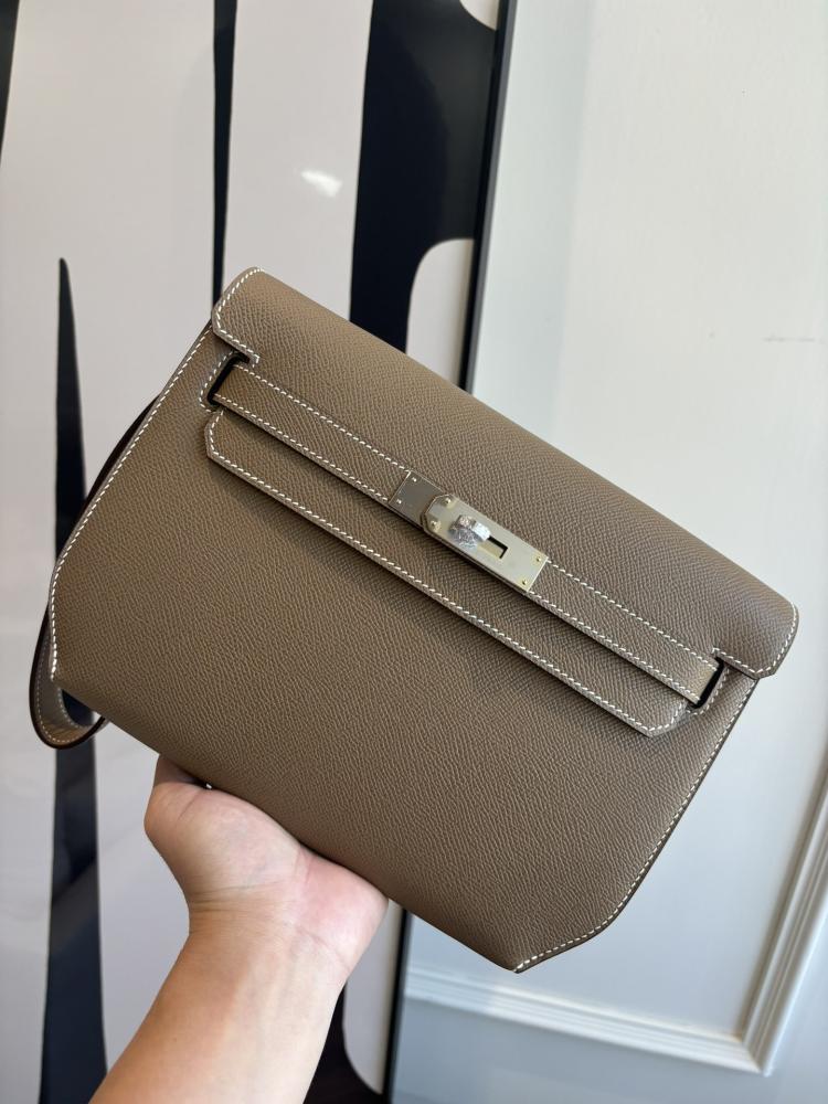 Hermes Kelly Dépêches 25 Pouch (Leather)