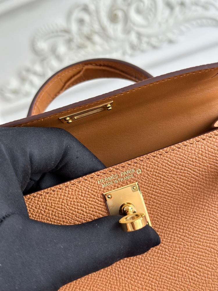 Hermes Mini Kelly II Touch Bag 19cm - Caramel / Gold Hardware