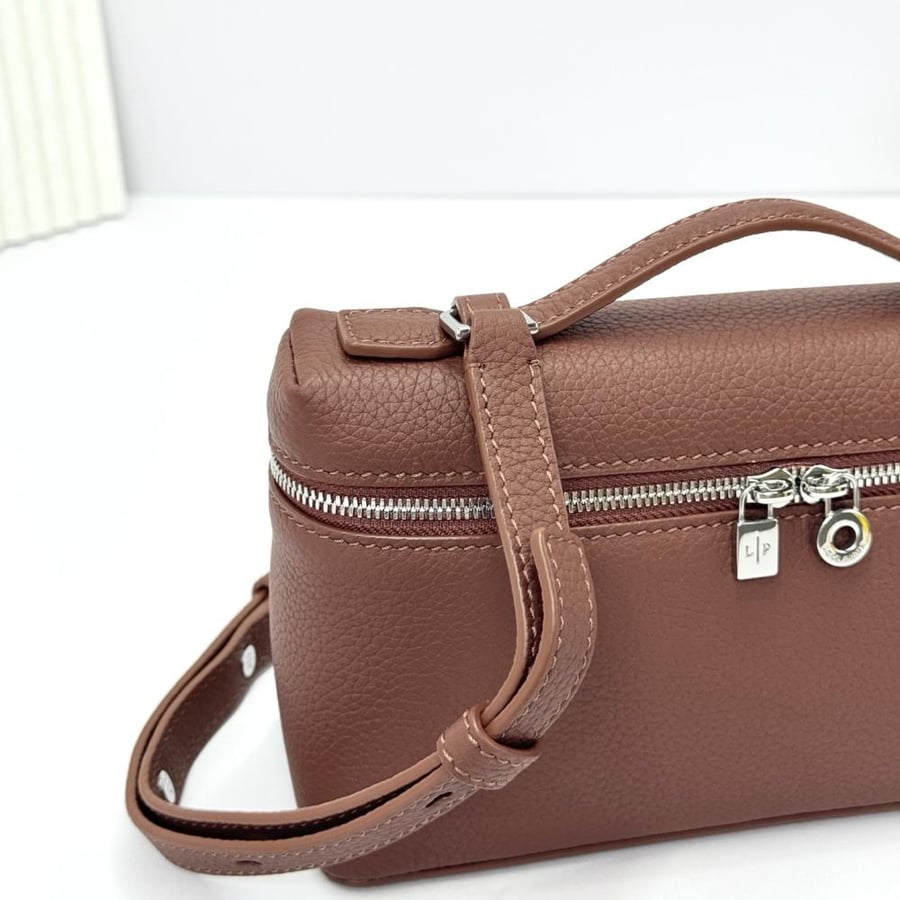 Loro Piana Extra Pocket L19 Vanity Case Collection