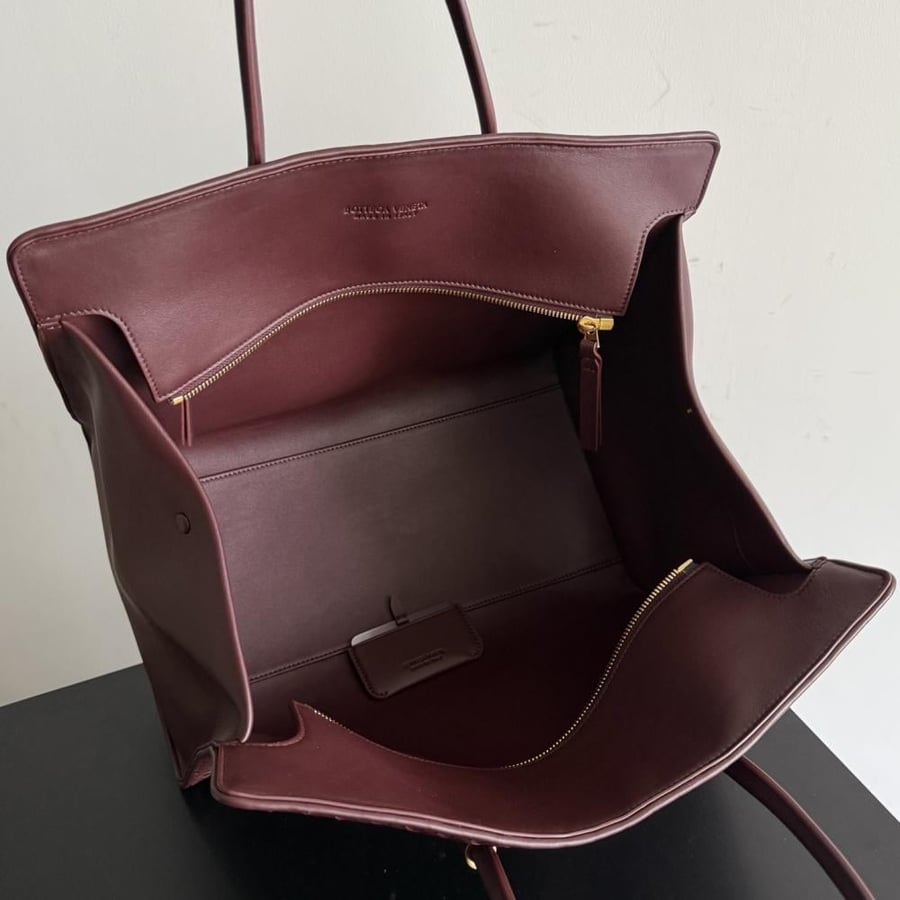 BV BarBara Tote Bag 37cm
