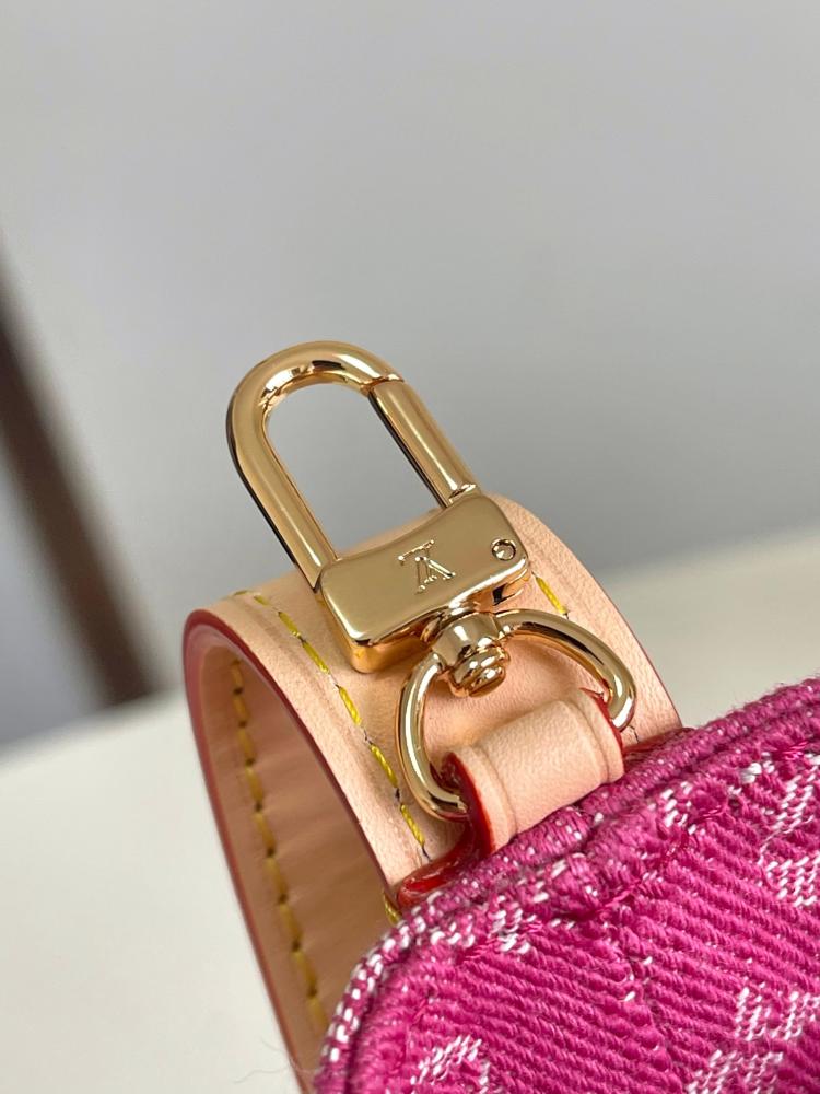 LV Bucket Bag Monogram Jacquard 18cm