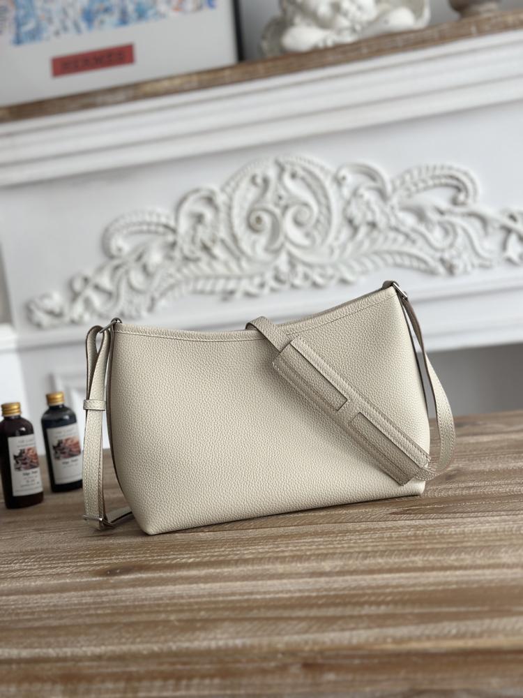 Hermes Berlingot Bag 24cm - Ecru