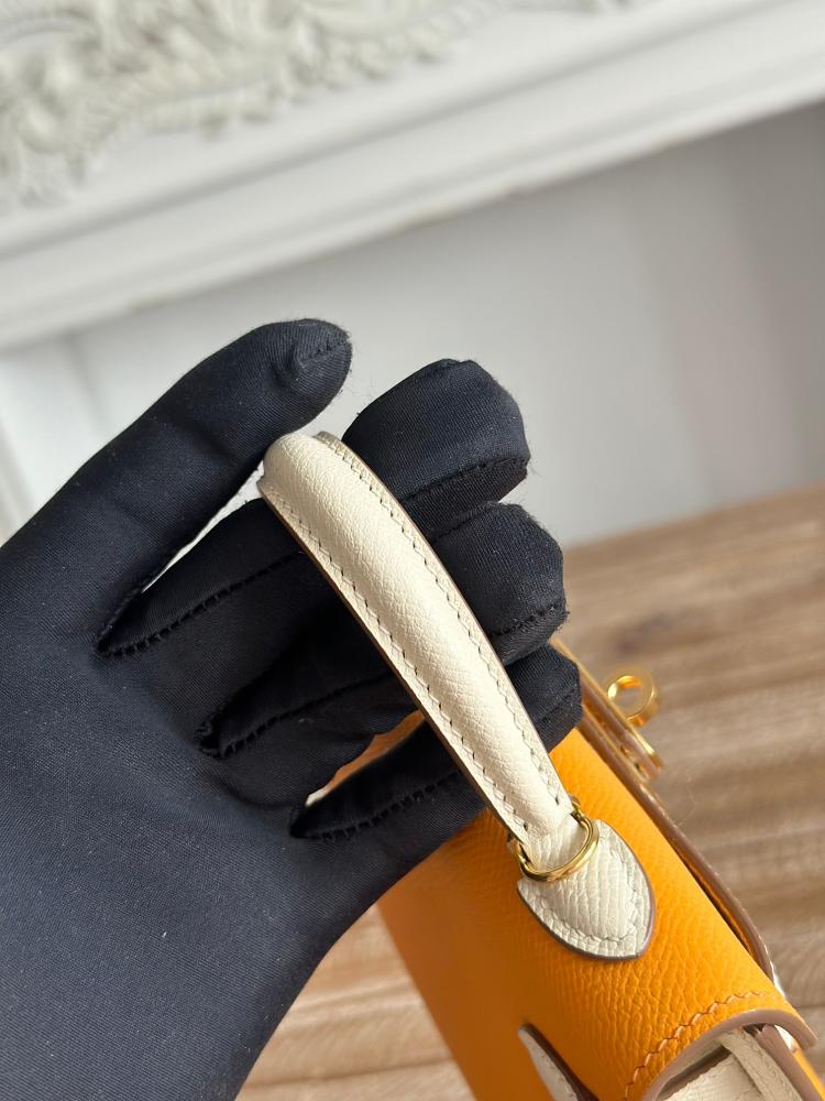Hermes Mini Kelly II Touch Bag 19cm - Orange & Ecru / Gold Hardware