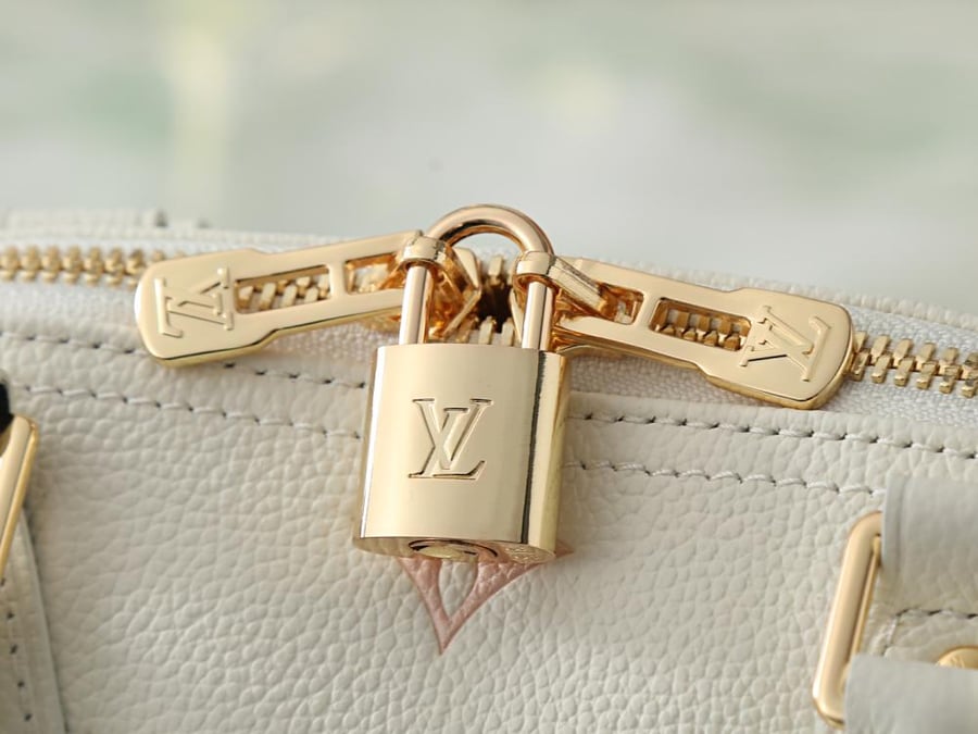 LV Speedy Bandoulière 23.5cm