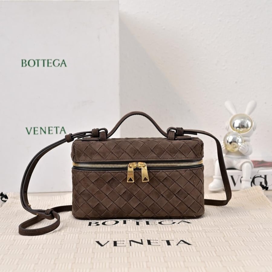 BV Vanity Case Bag 22cm