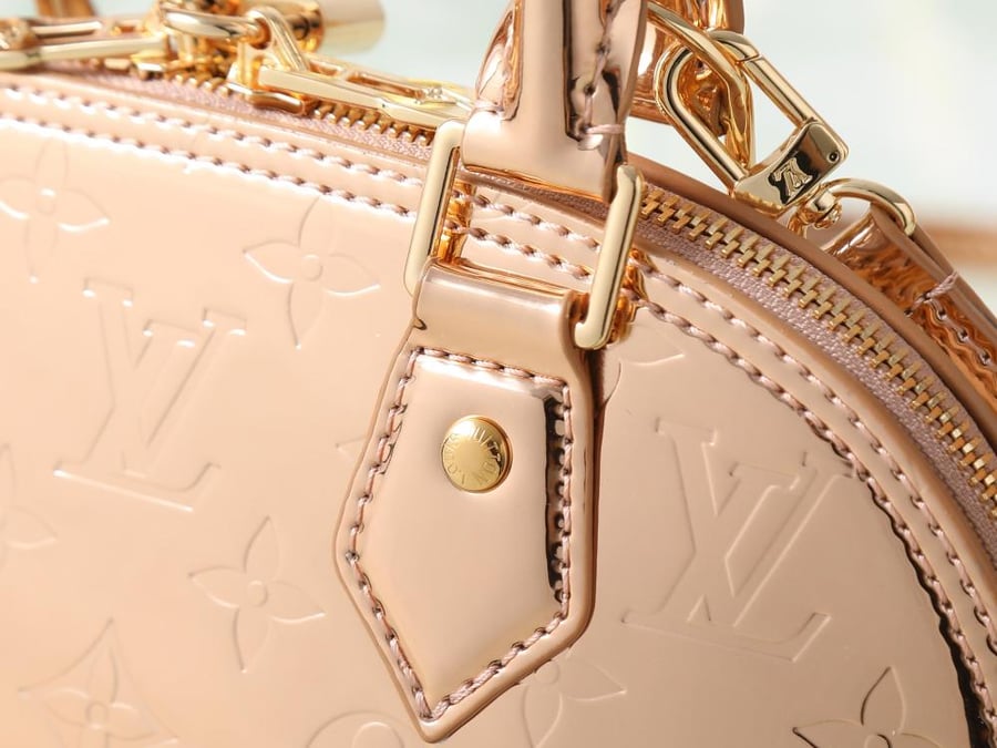LV Alma Bag 23.5 cm