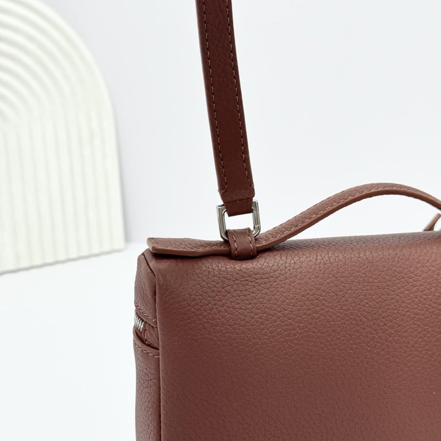 Loro Piana Extra Pocket L19 Vanity Case Collection