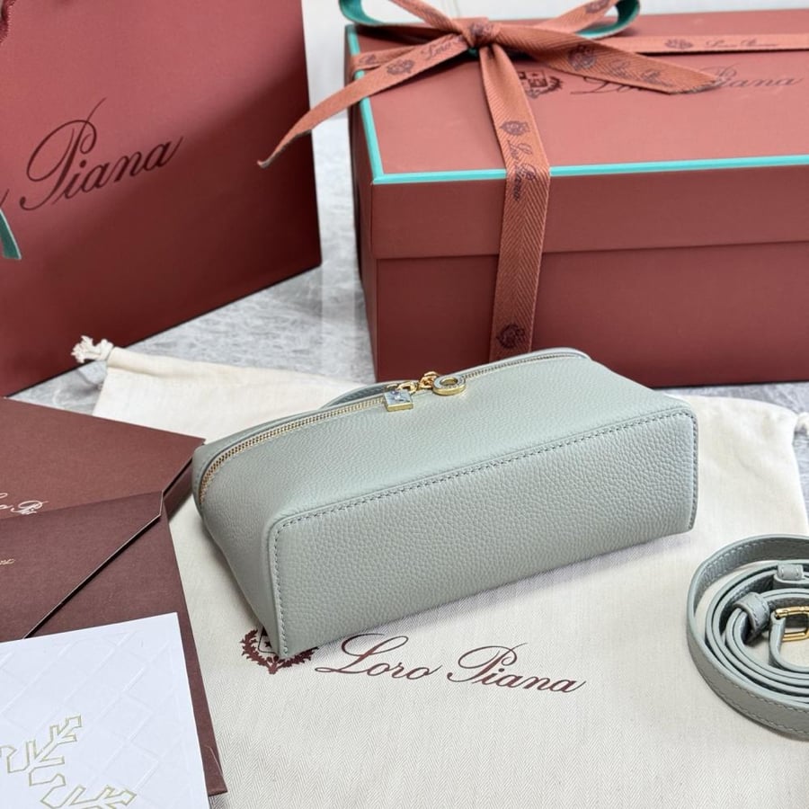 Loro Piana Extra Pocket L19 Vanity Case Collection