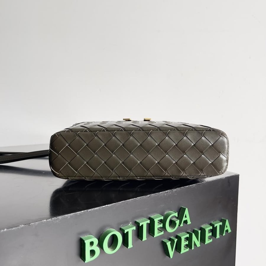 BV Vanity Case Bag 22cm