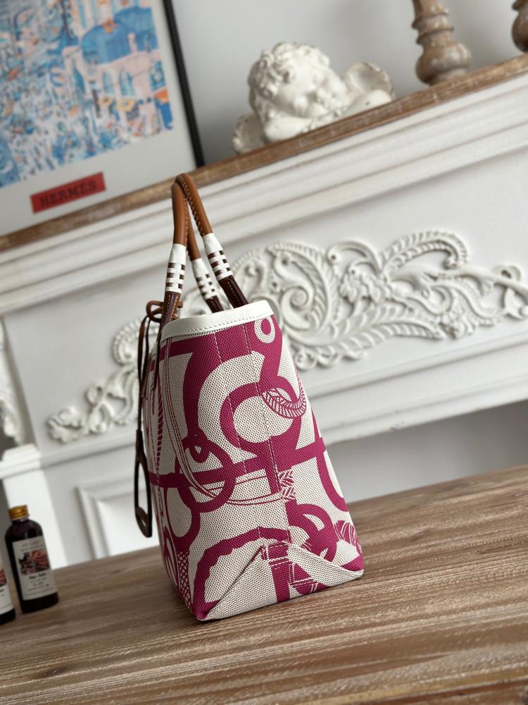 Hermes Steeple 28 Printed Canvas Tote Bag