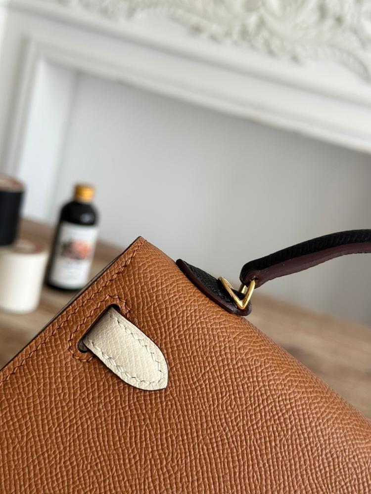 Hermes Mini Kelly II Bag 19cm - Caramel, Ecru & Dark Brown / Gold Hardware