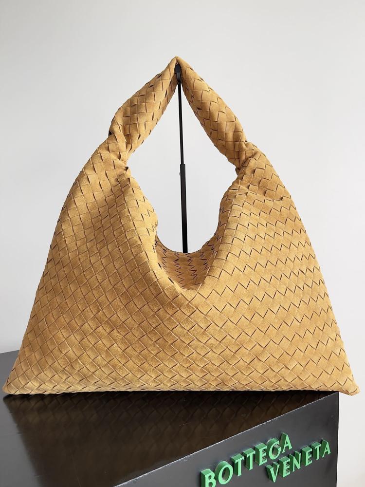 BV New Large Hop Bag 54cm (Suede)