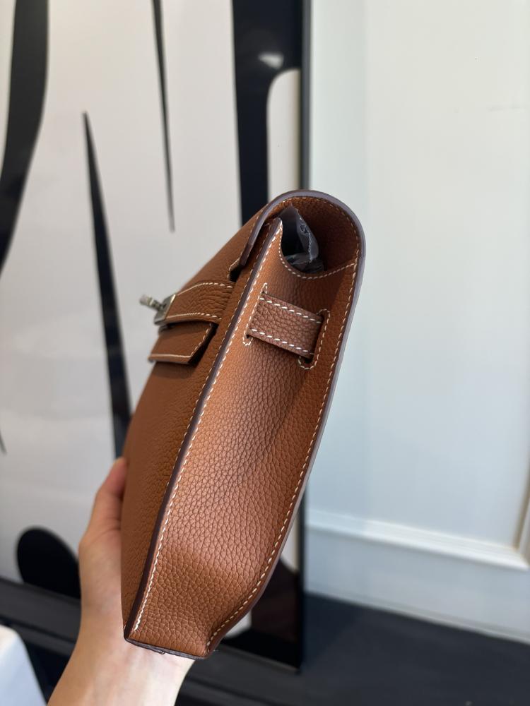 Hermes Kelly Dépêches 25 Pouch (Leather)