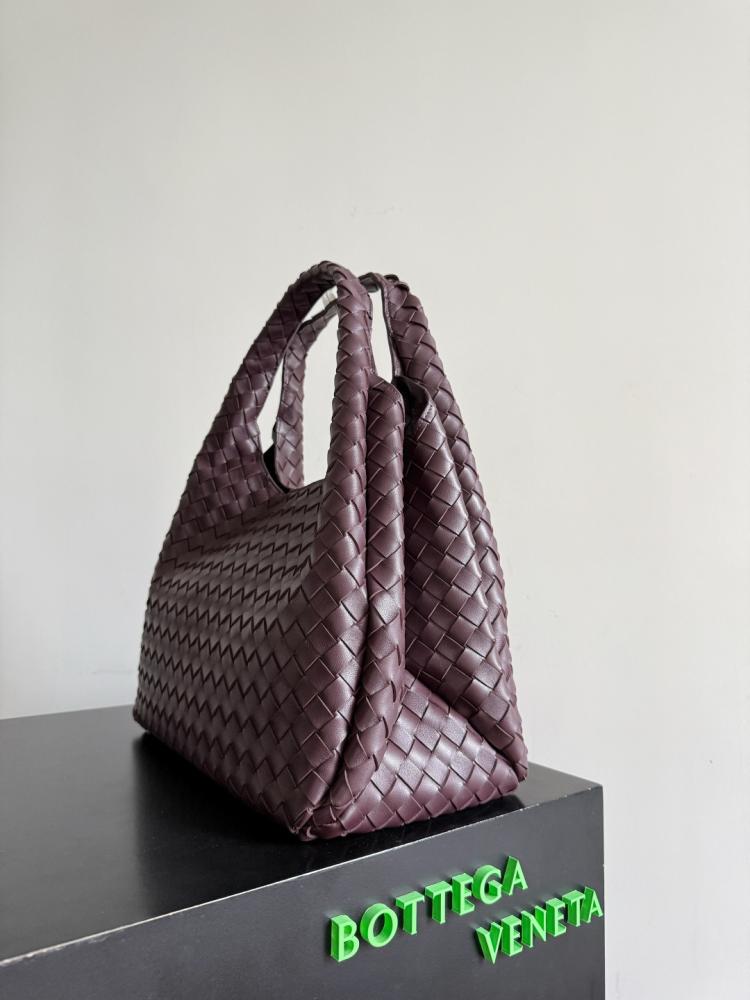 BV Campana Shoulder Bag 39cm