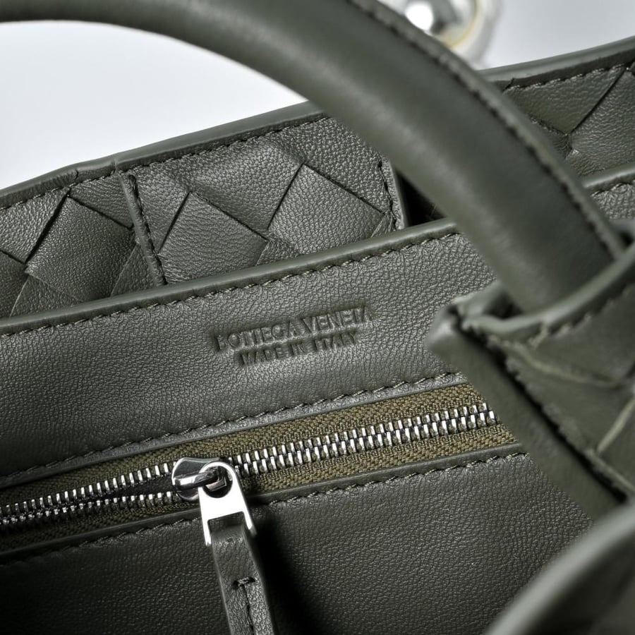 BV Intrecciato Small Top Handle Bag 25cm