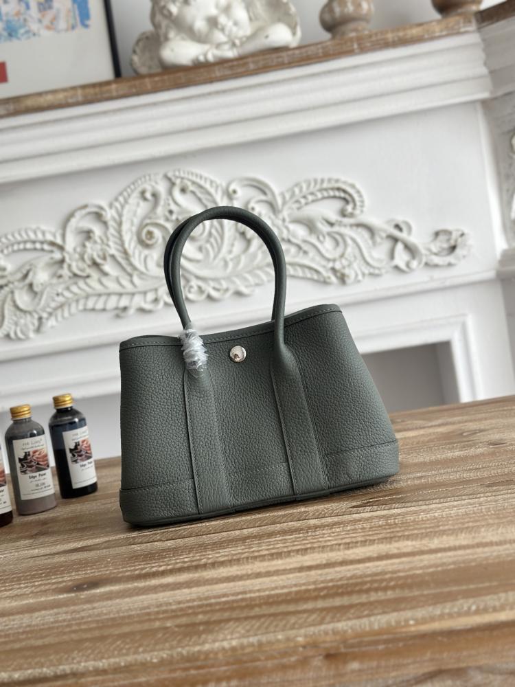 Hermes Néo Garden Party Mini Bag 23cm - Sage Green