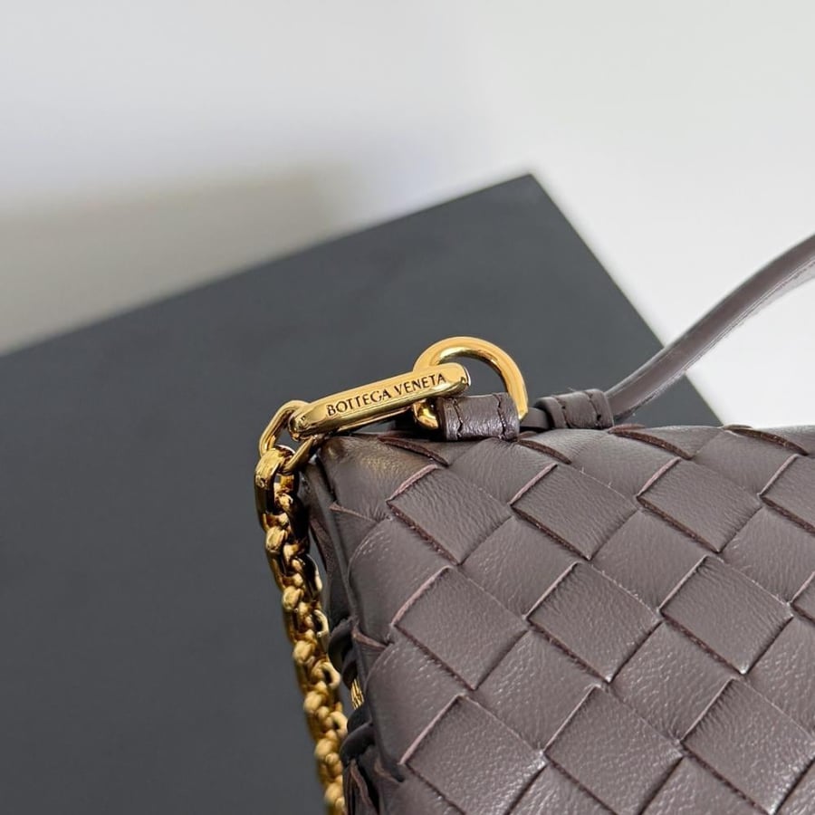 BV Small Soft Vanity Case 19cm