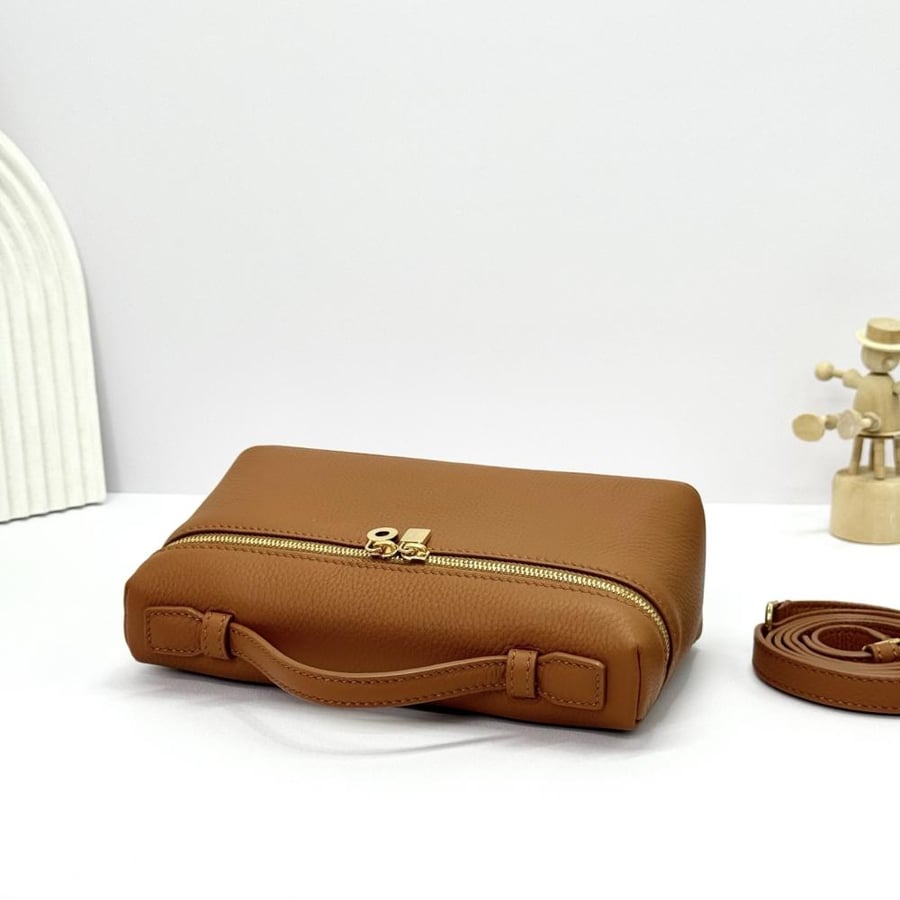 Loro Piana Extra Pocket L19 Vanity Case Collection