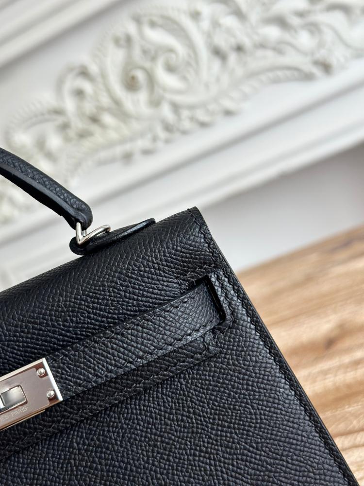 Hermes Mini Kelly II Bag 19cm - Black / Silver Hardware