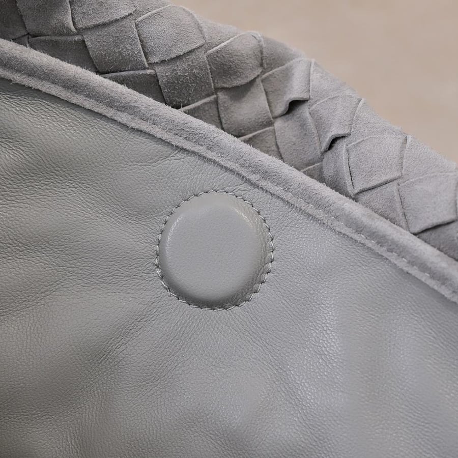 BV New Large Hop Bag 54cm (Suede)