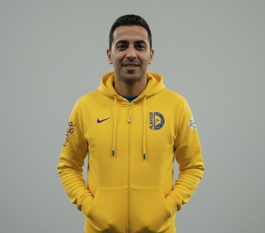 بلوفر نادي النصر
