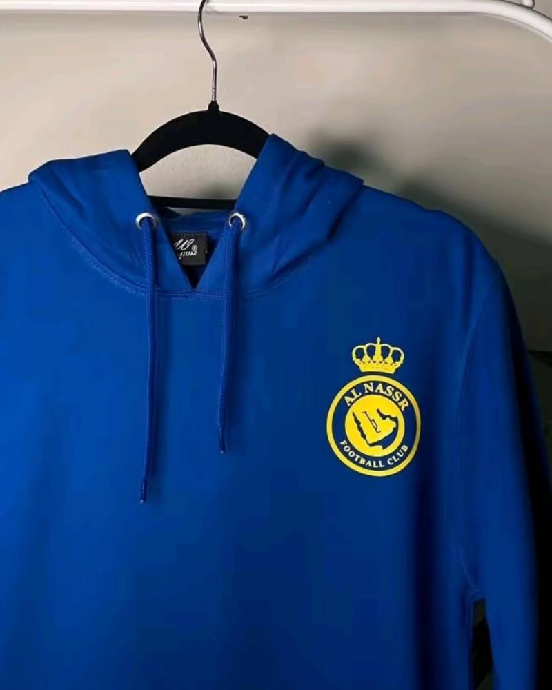 بلوفر نادي النصر اللون الكحلي