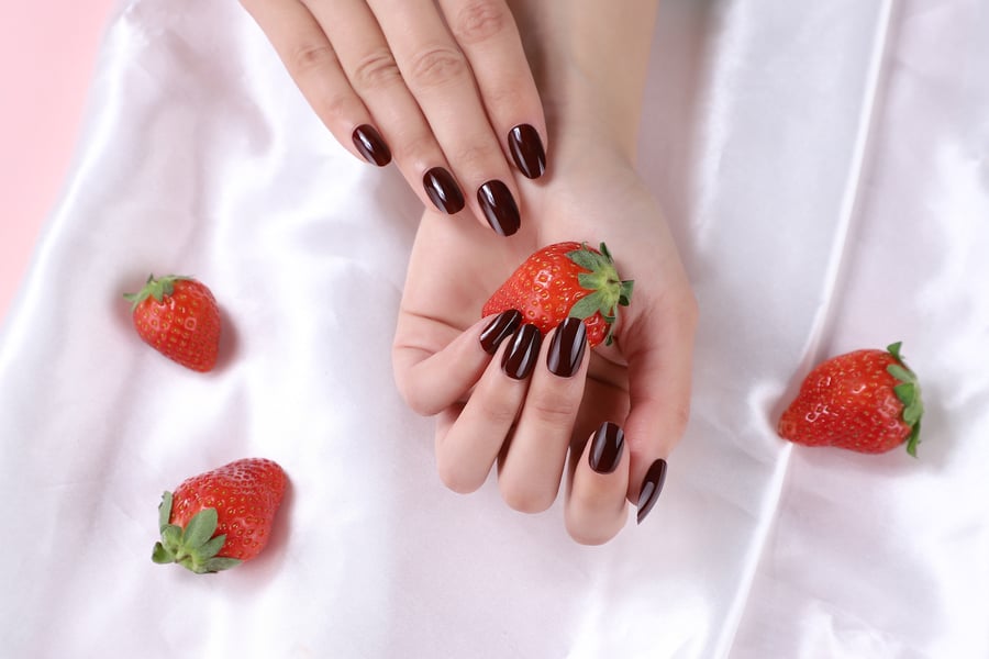 Self-adhesive nails from the Strawberry brand - 17