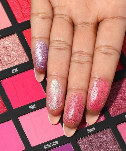Eyeshadow palette from the Beauty Bay brand, 42 colors - Berries