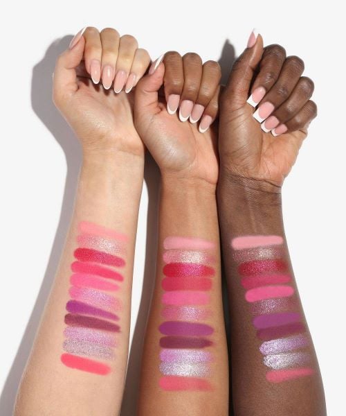 Eyeshadow palette from the Beauty Bay brand, 42 colors - Berries