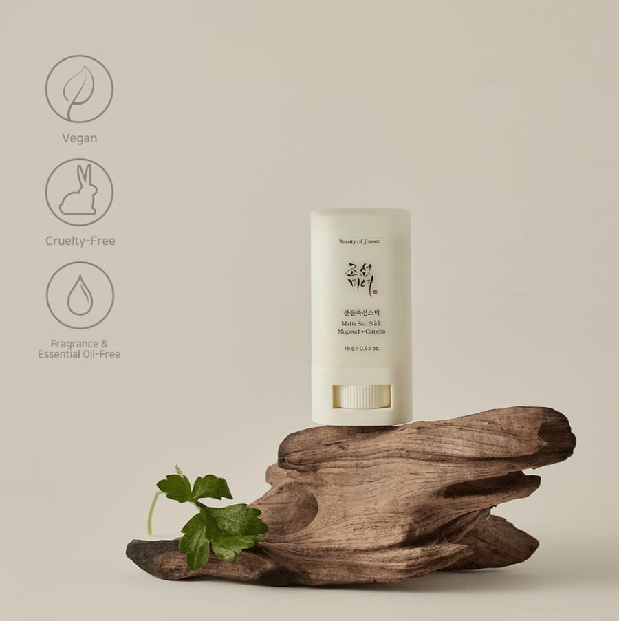Sun protection stick 50 SPF matte from Beauty of Johnson brand - 18 grams