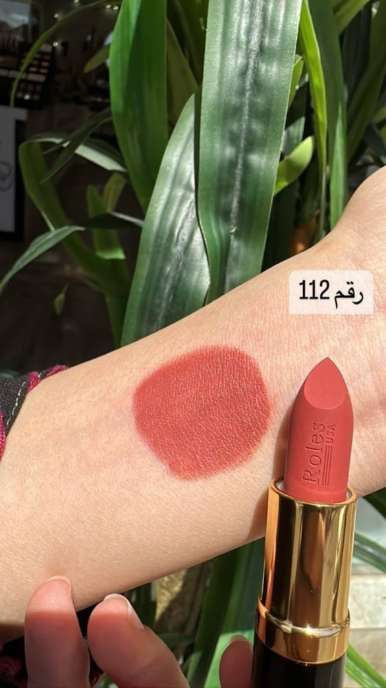 ليب ستيك كريمي اليفرز مات من ماركة رولس - 111