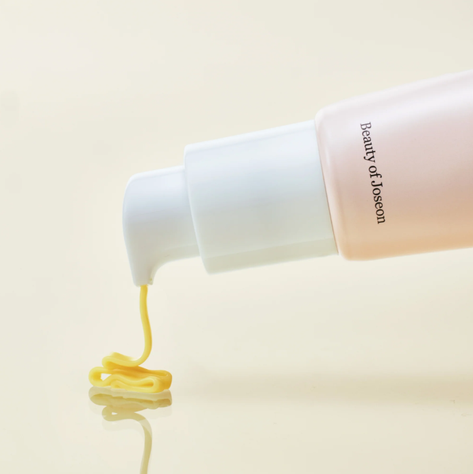 Cream for tightening the eye with retinol and ginseng from the brand Beauty of Ginseng