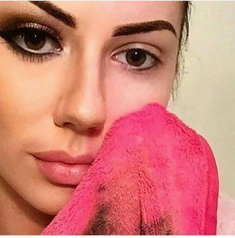 The magic towel for removing makeup from the brand Cat Cosmetics