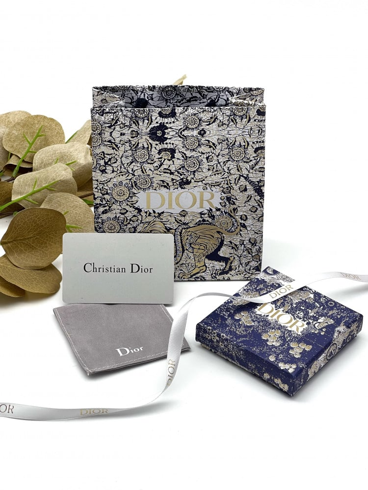 أقراط ديور CD دائرية بإطار لولو ذهبي