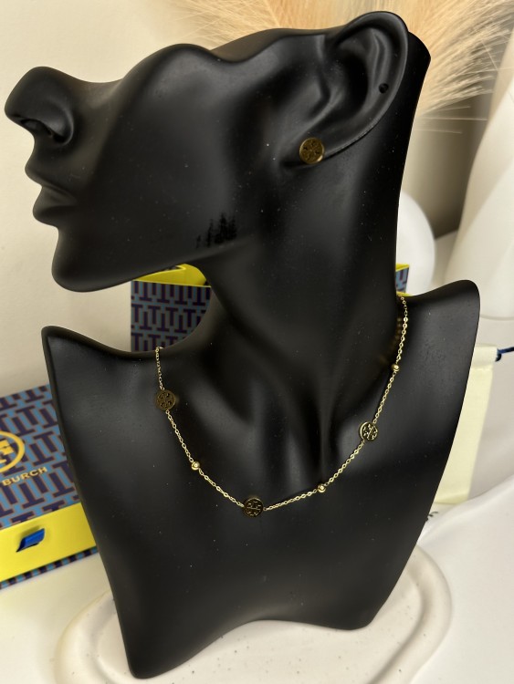 سلسال TORY BURCH معدن ذهبي