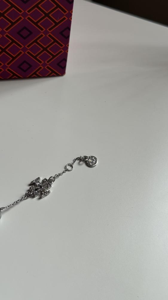 اسوارة توري بورش Tory Burch فضي