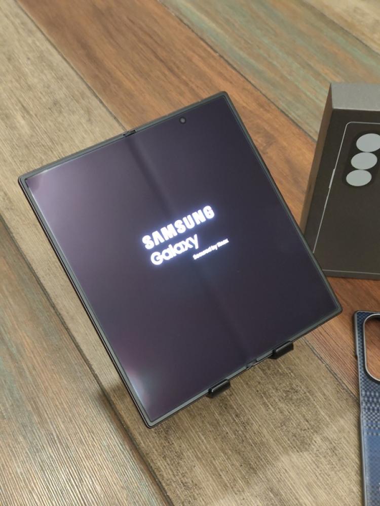 جوال Samsung Galaxy Z Fold8 Ultra