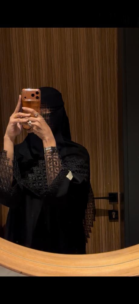 عباية الشبك جوبير -نص كلوش -قماش كريب إنترنت -مقفله ازارير