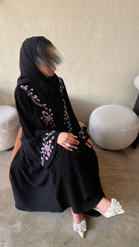 عباية لمار - قماش ملكي كريب - طرحه