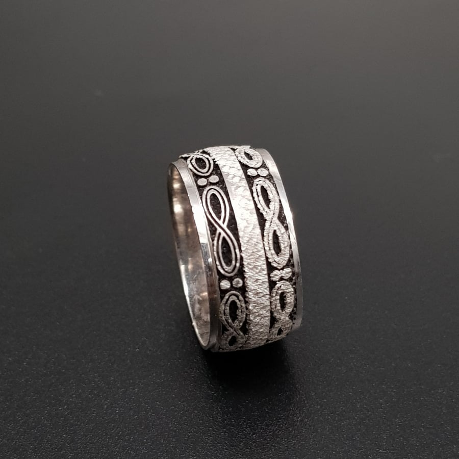 Men's silver ring 925